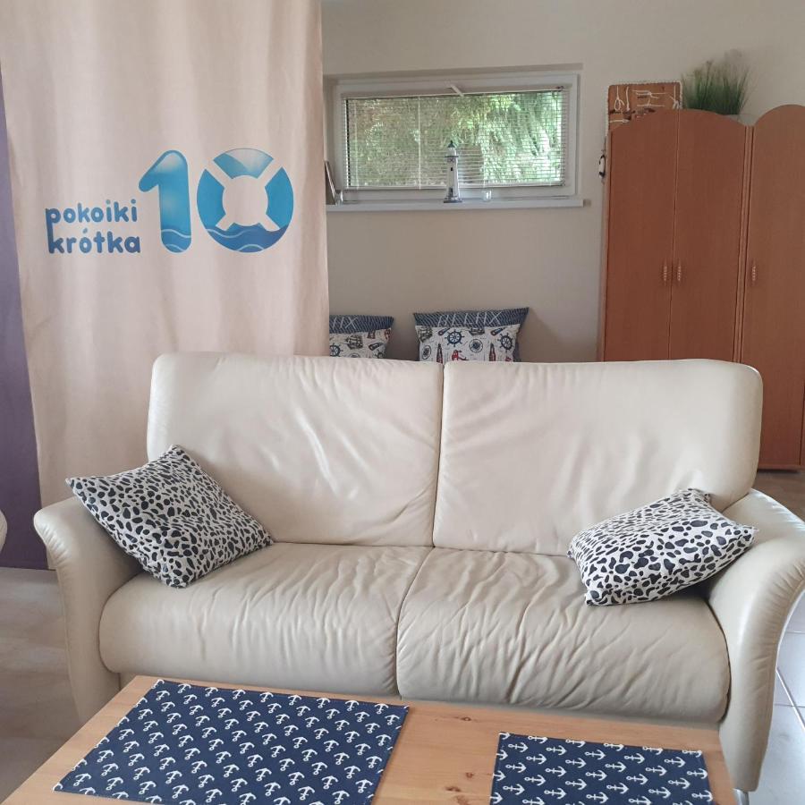 Pokoiki Krotka10 أوسترونيه مورسكية المظهر الخارجي الصورة